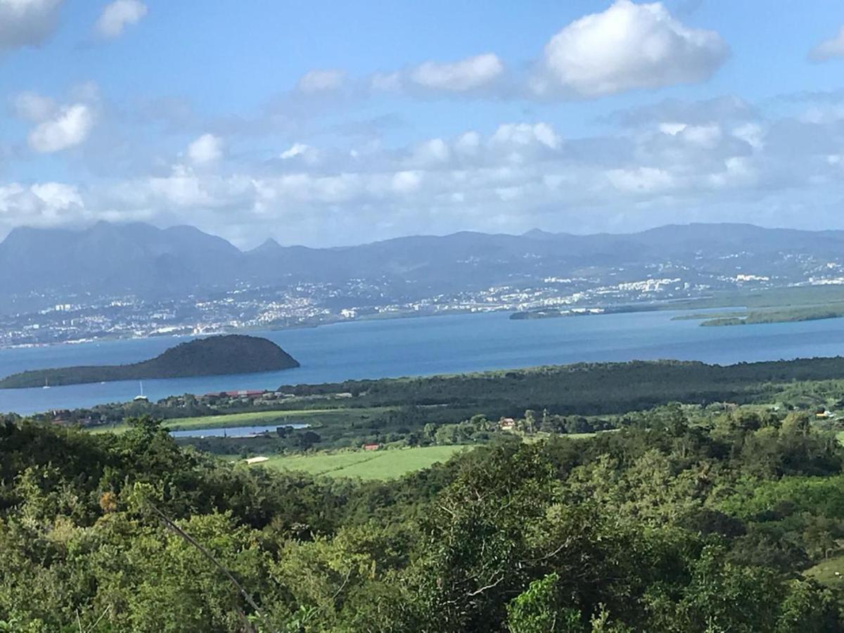 Villa 1 De Standing 80M2 Avec Piscine Et Vue Imprenable Sur La Mer Et Sur La Campagne Riviere-Salee Bagian luar foto